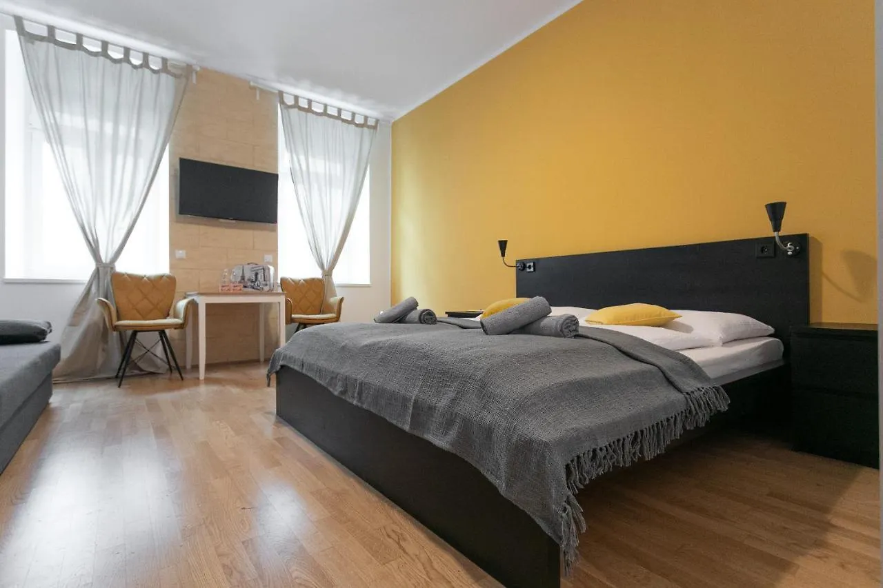 וינה Apartment, Modern Und Neu Renoviert דירה