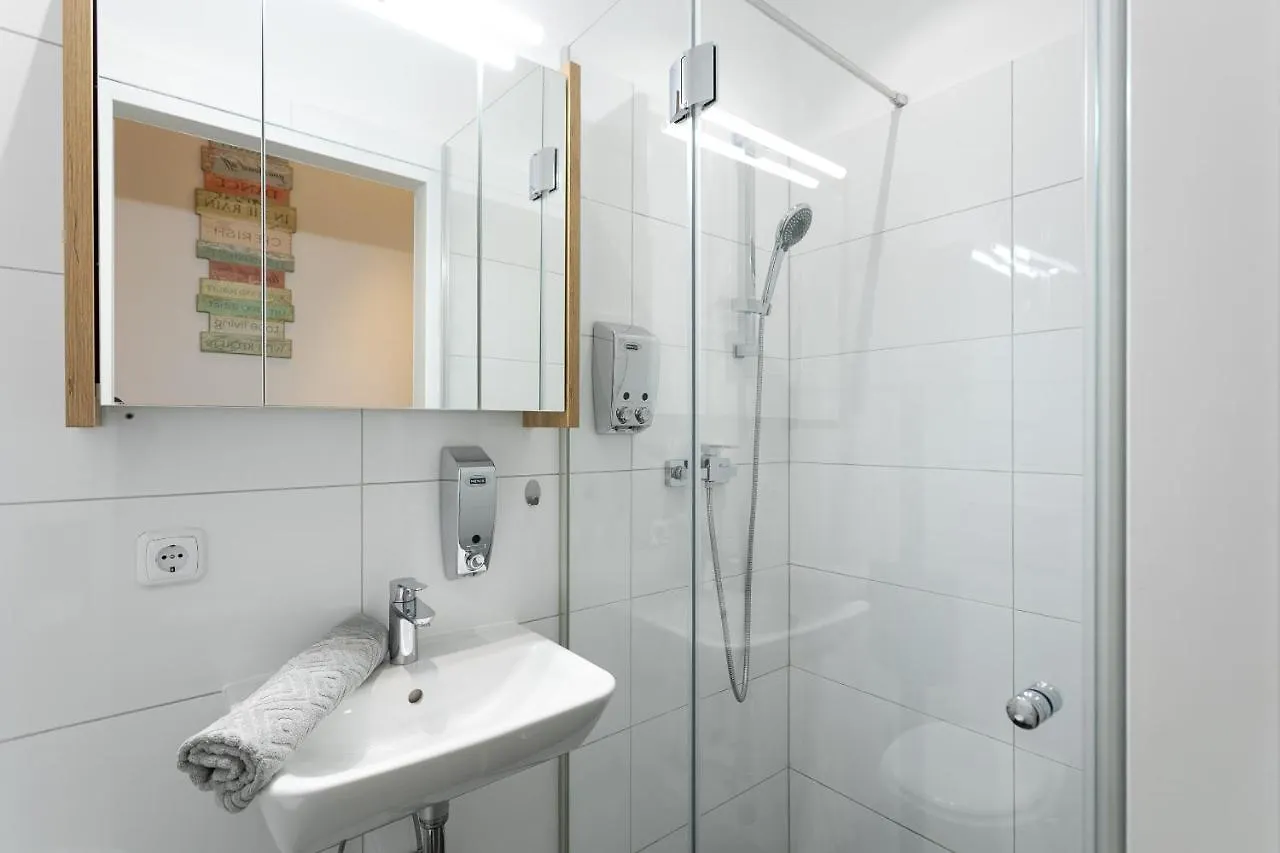 Apartment, modern und neu renoviert Wien