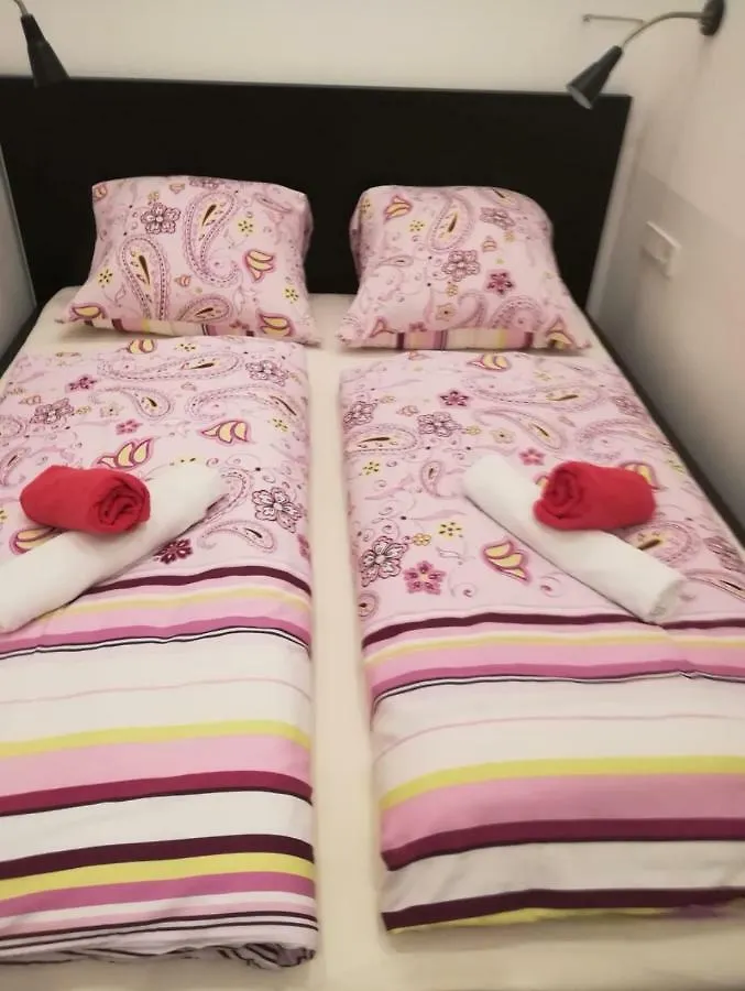 Apartment, modern und neu renoviert Wien